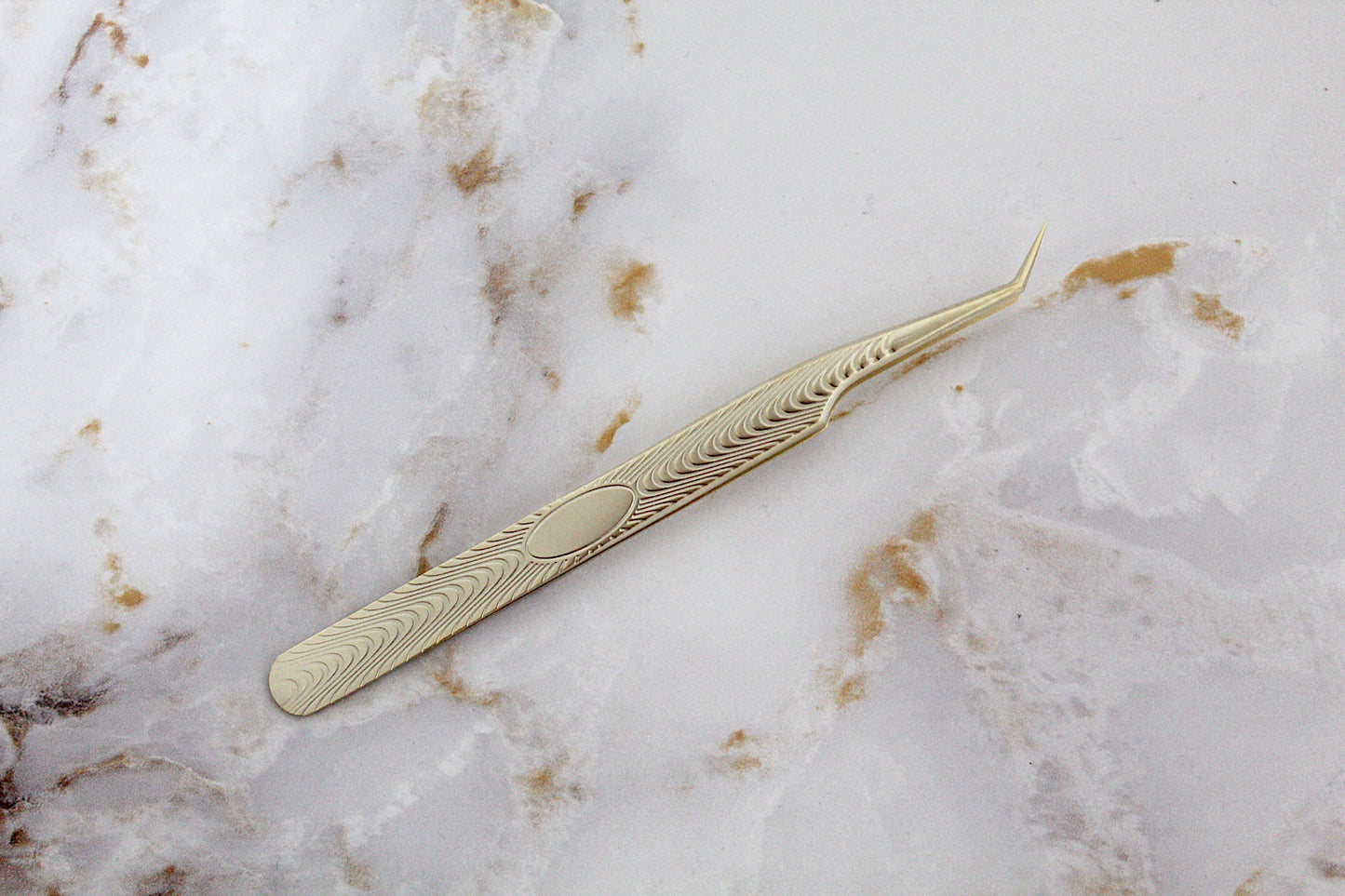 Drama Queen Tweezer