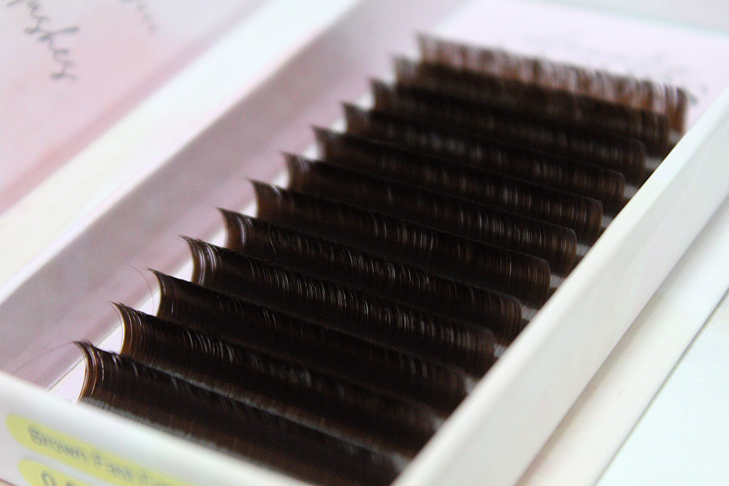 Chocolate Brown Volume Lashes